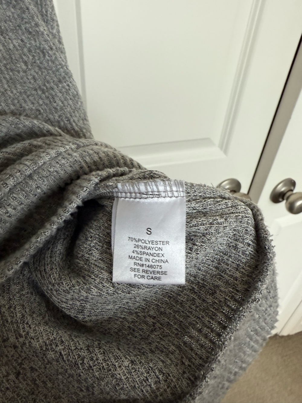 Sweet Romeo Heather Grey Collared 3-Button Cardigan Sweater - Size S - Picture 5 of 5